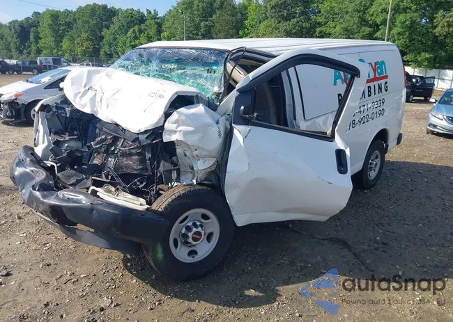 1GTW7AFG9H1117887: 42233506