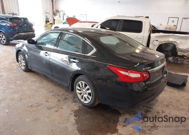 1N4AL3AP1HC226332: 42233617