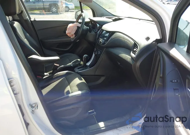 KL7CJPSB5JB650785: 42233772