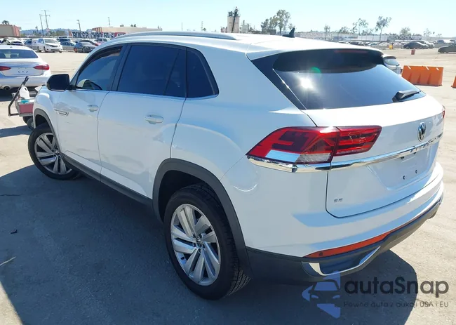 1V2YC2CA4LC205011: 42233807