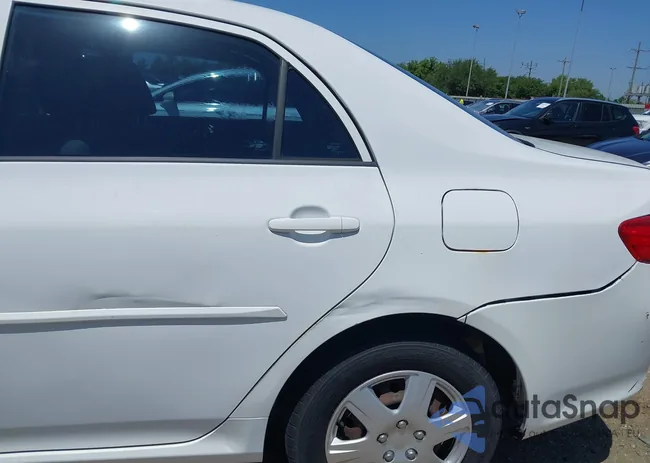 1NXBU40E99Z123829: 42233896