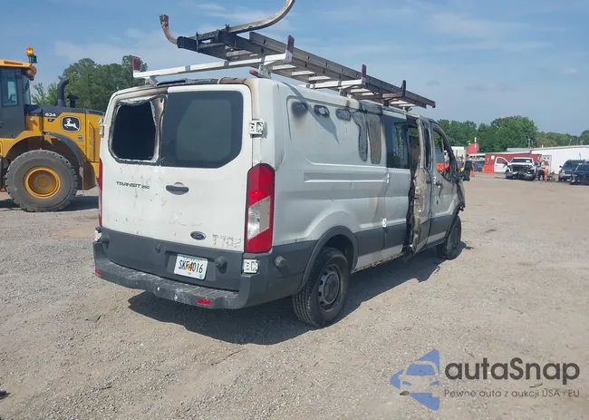 1FTYR2ZG4HKA88748: 42232989