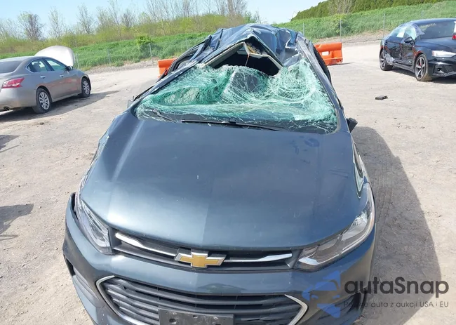 KL7CJNSB5MB339270: 42233276