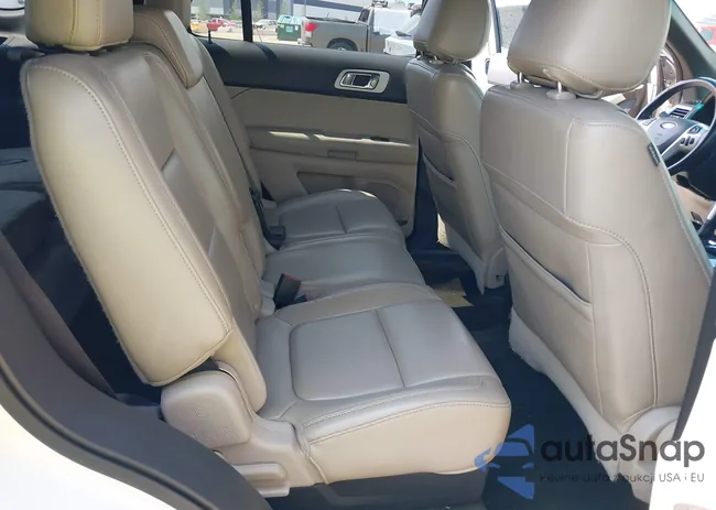 1FMHK7D80BGA09521: 42233320