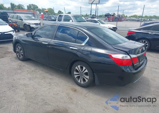 1HGCR2F31FA272481: 42233361