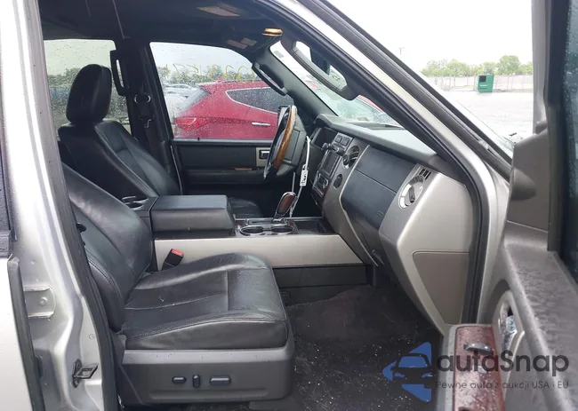 1FMJU2A5XAEB71496: 42234571