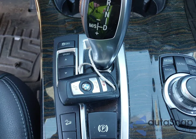 5UXWX9C58E0D28647: 42234663