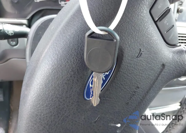 1FMZU63W72UC73880: 42234720