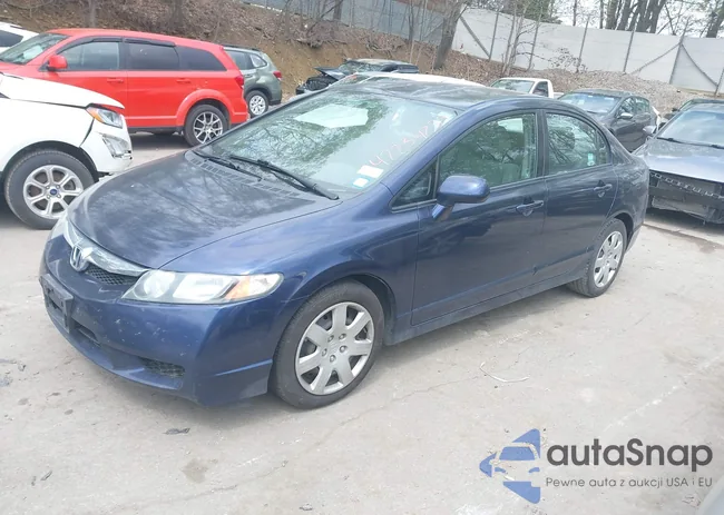 2HGFA1F52AH570385: 42234739