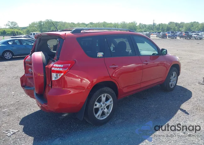 2T3BF4DV2CW198939: 42234079