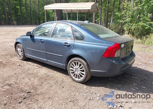 YV1390MS9A2490226: 42234235