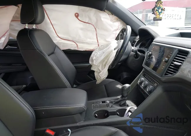 1V2YC2CA4LC215683: 42235522