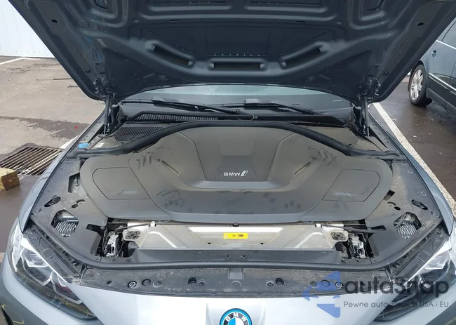 WBY43AW04PFP57379: 42235595