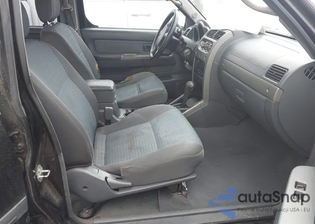 5N1ED28T82C589476: 42235647