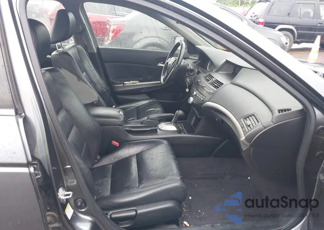 JHMCP26888C032530: 42235668