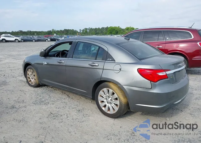 1C3BC4FG8BN605776: 42235751