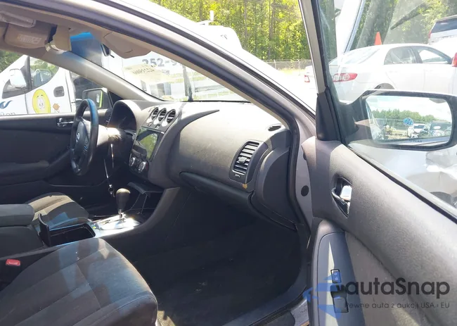 1N4AL2AP6CC124978: 42235066