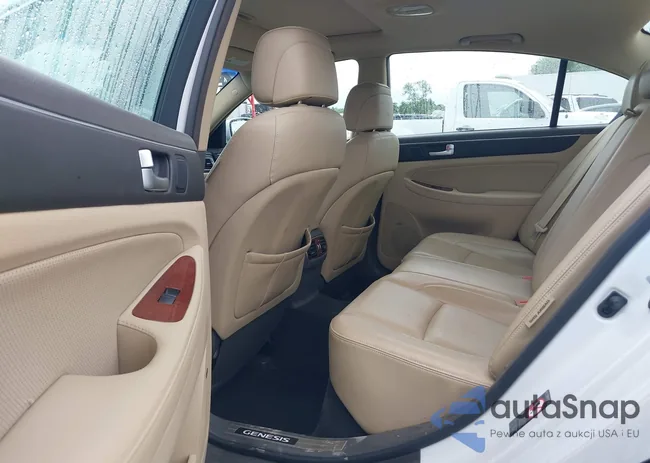 KMHGC4DF7CU171834: 42235103