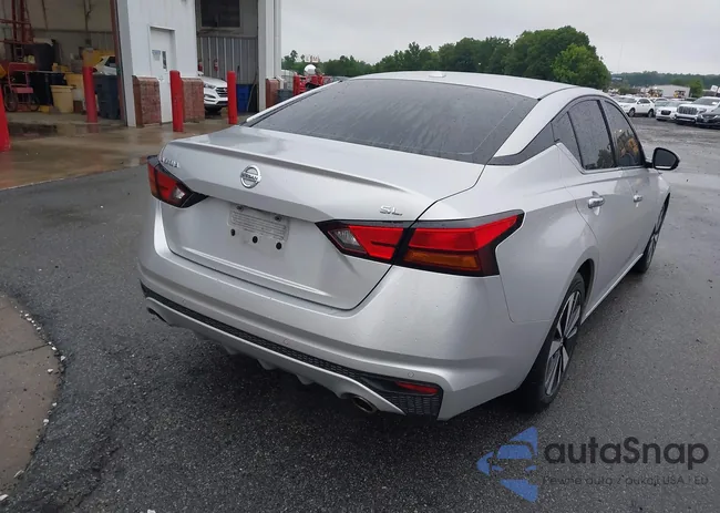 1N4BL4EV3KC246575: 42235176