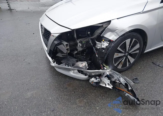 1N4BL4EV3KC246575: 42235176