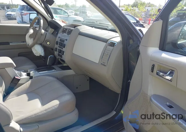 4M2CU97178KJ28931: 42235188