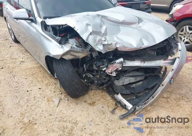 WBA8E3G55GNU04266: 42236619