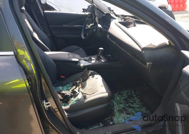 3MVDMBCMXSM770060: 42236673