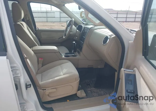 1FMEU31E79UA20026: 42236683