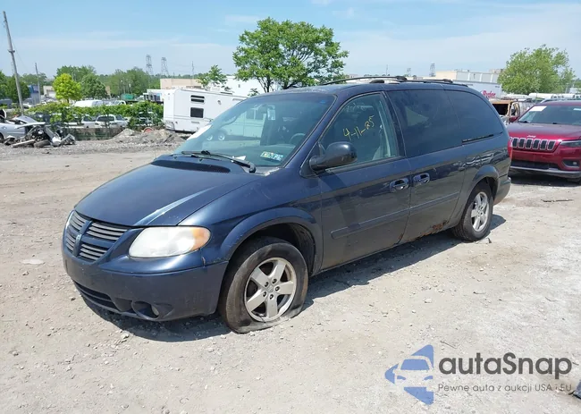 2D4GP44L37R300964: 42236701