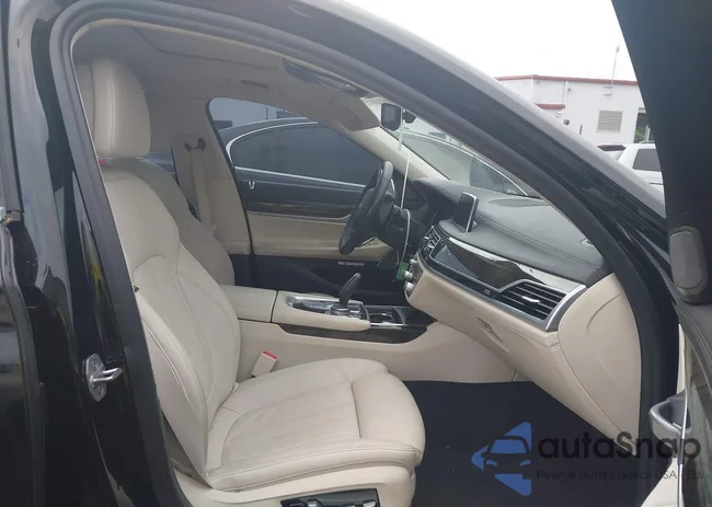 WBA7F0C59JGM23945: 42236737