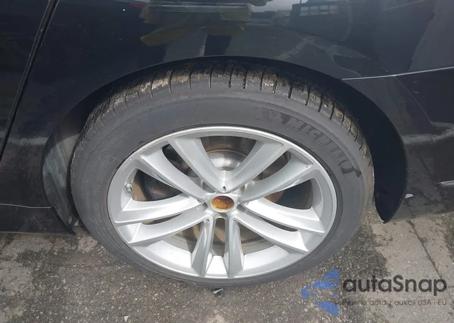 WBA7F0C59JGM23945: 42236737