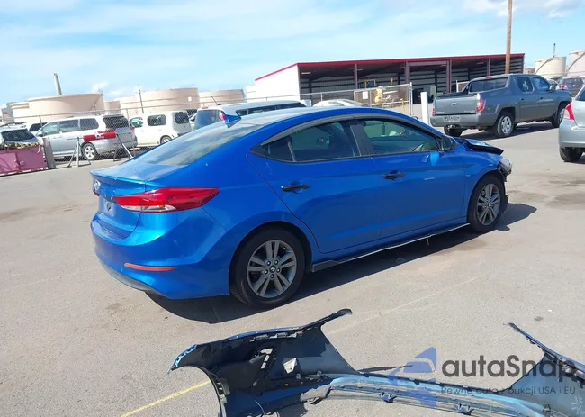 5NPD84LF0JH266883: 42235990