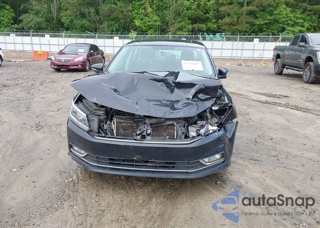 1VWBT7A36HC018088: 42236017