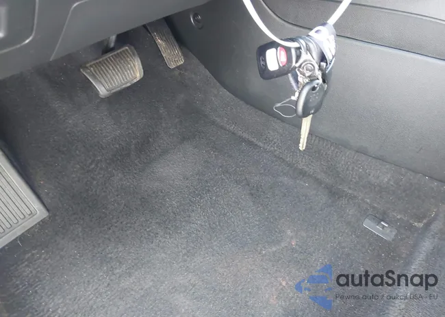 5NPD84LF8KH466976: 42236317