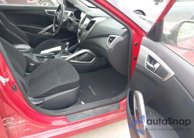 KMHTC6AD8GU256765: 42237397