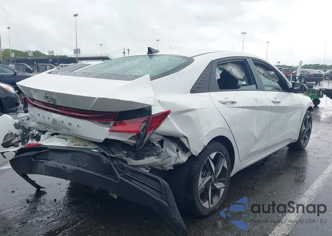 5NPLS4AGXPH113946: 42237440