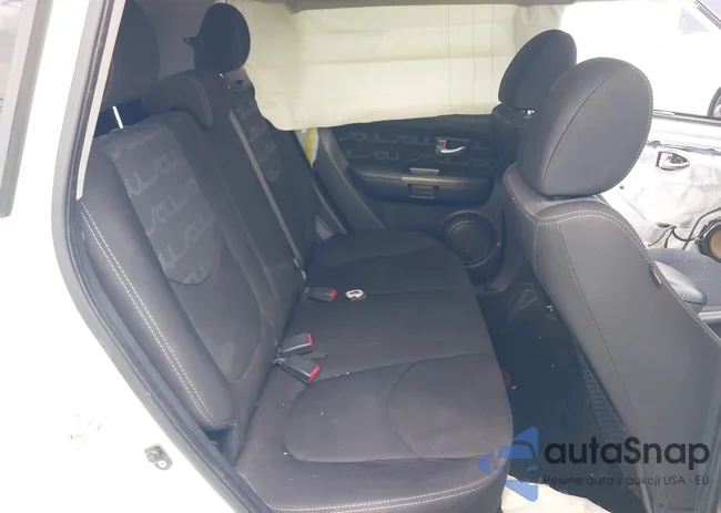 KNDJT2A68D7761852: 42237480