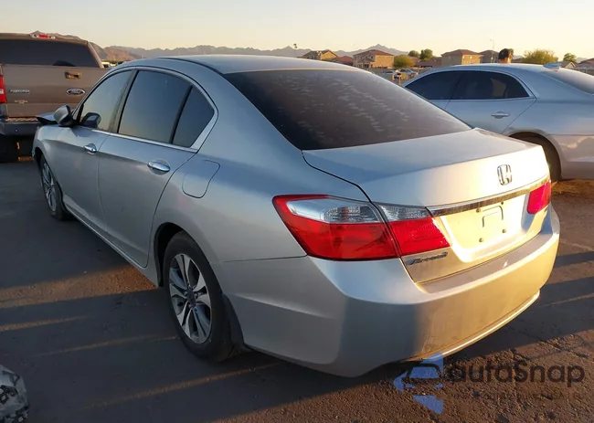 1HGCR2F32DA154209: 42237519