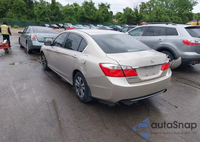 1HGCR2F30EA052036: 42237536