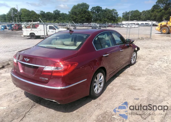 KMHGC4DD8DU212407: 42237644