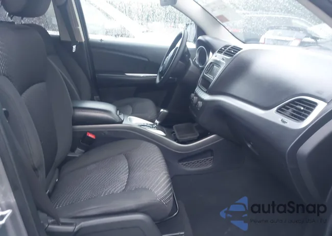 3C4PDCBG6GT228550: 42237704