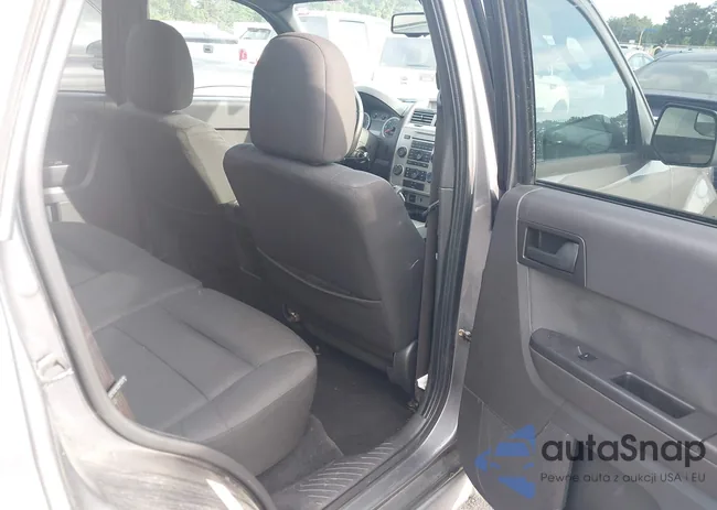 1FMCU9DG5BKA13813: 42237839