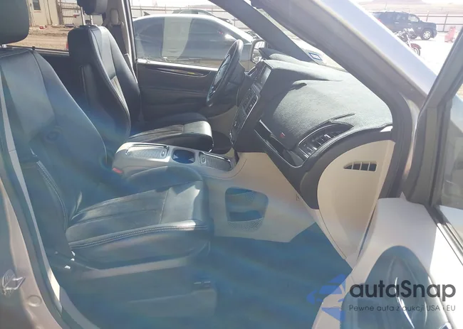 2C4RDGCG6JR156564: 42237853