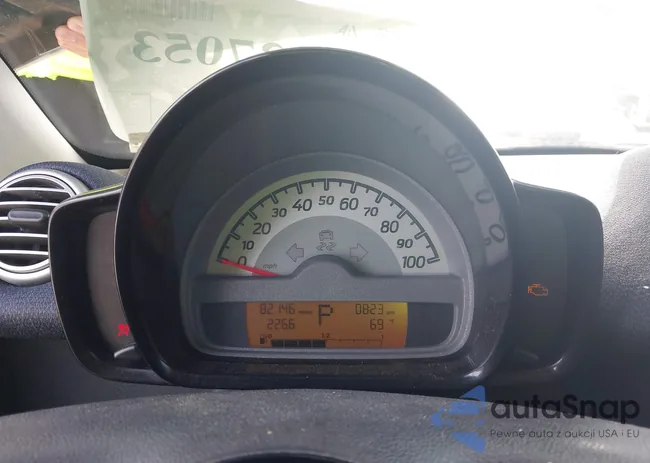 WMEEJ3BA9BK438101: 42237053