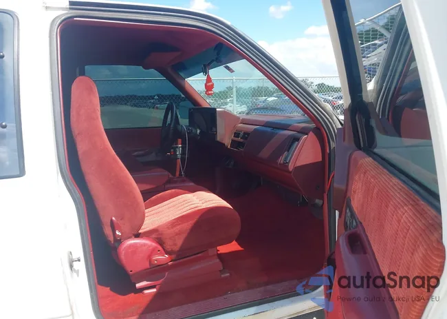 1GCEC19K4RE102893: 42237357