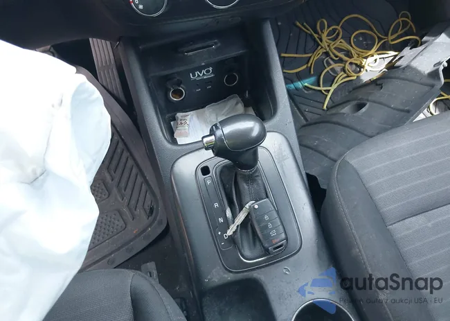 KNAFX6A83E5215649: 42238467