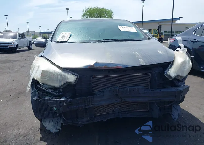 KNAFX6A83E5215649: 42238467