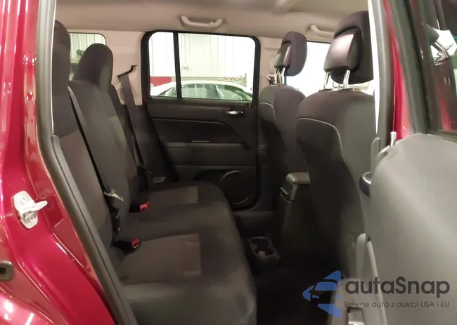 1C4NJRFB4FD125844: 42238504