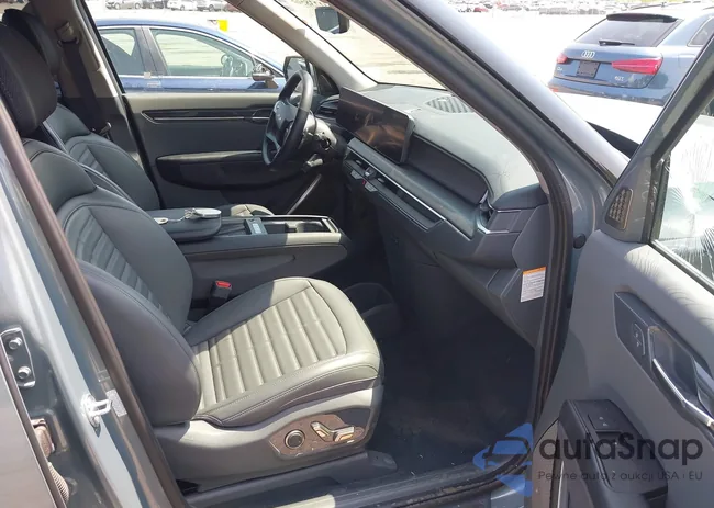 KNDADFS53R6026624: 42238568