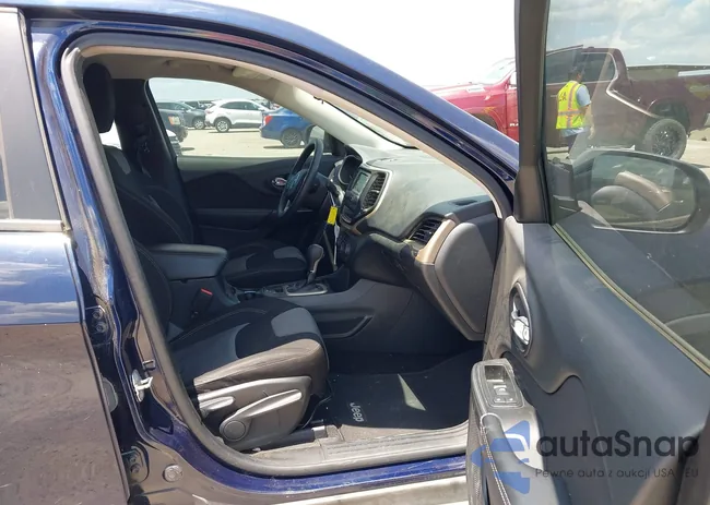 1C4PJLAB7EW194432: 42238836